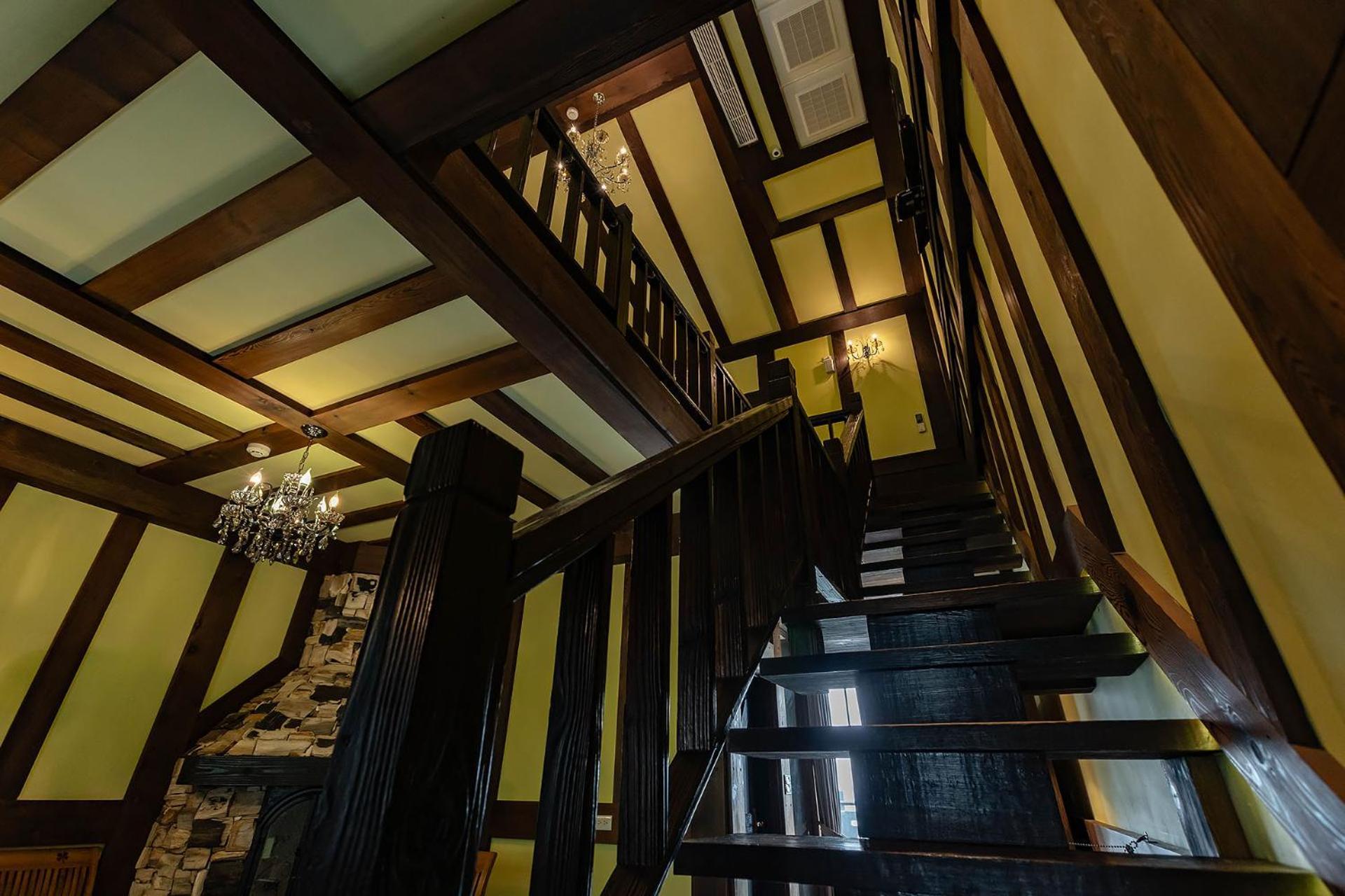 Tudor Dynasty Homestay Shoufeng Exteriör bild